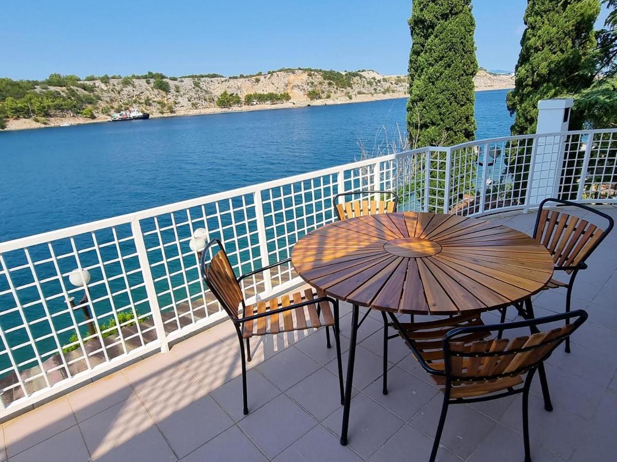 Riva Hotel